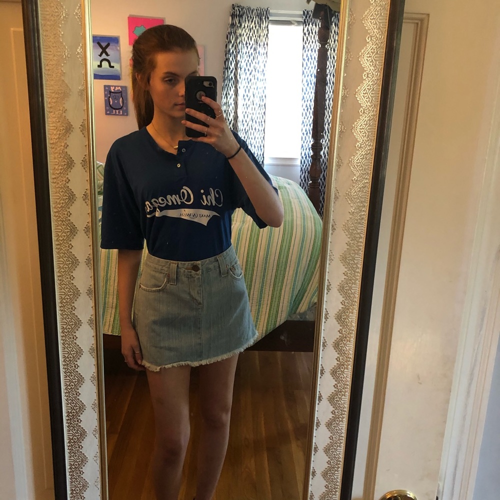 size 7 levi jean skirt